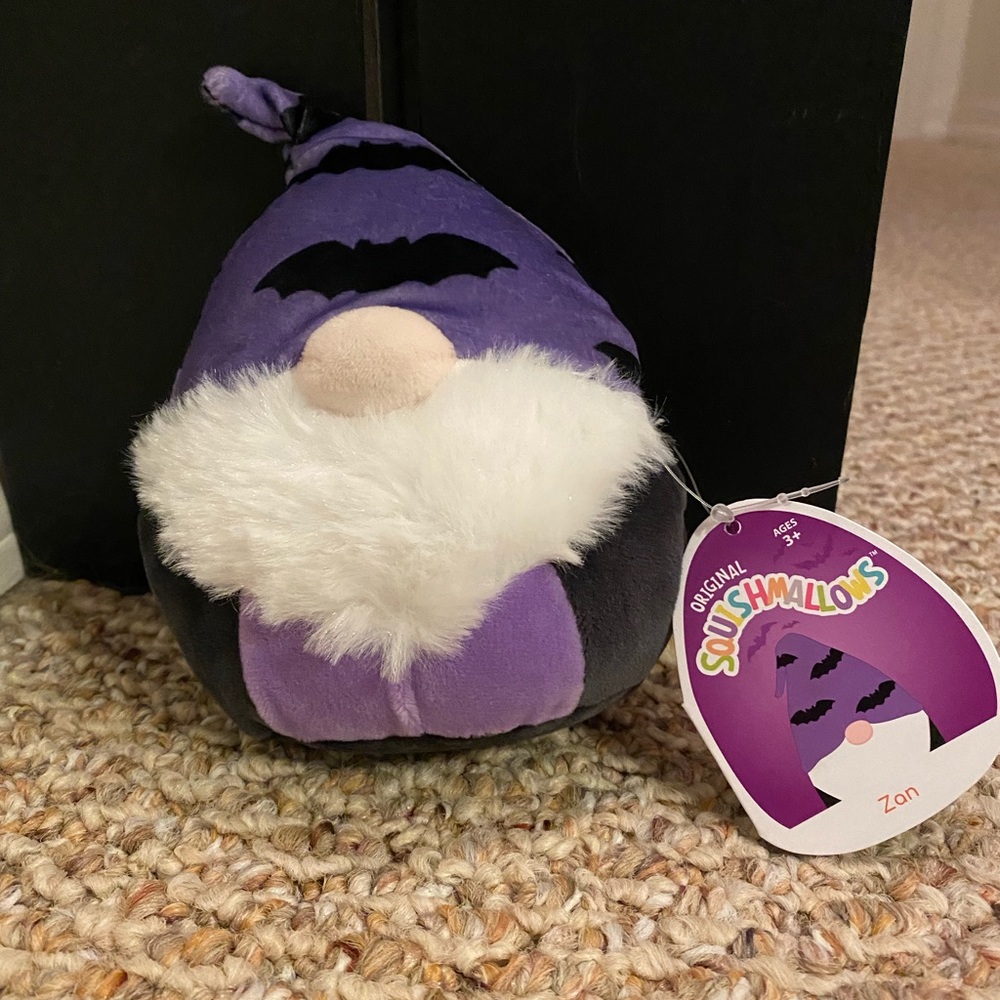 NWT Squishmallow Zan the Wizard